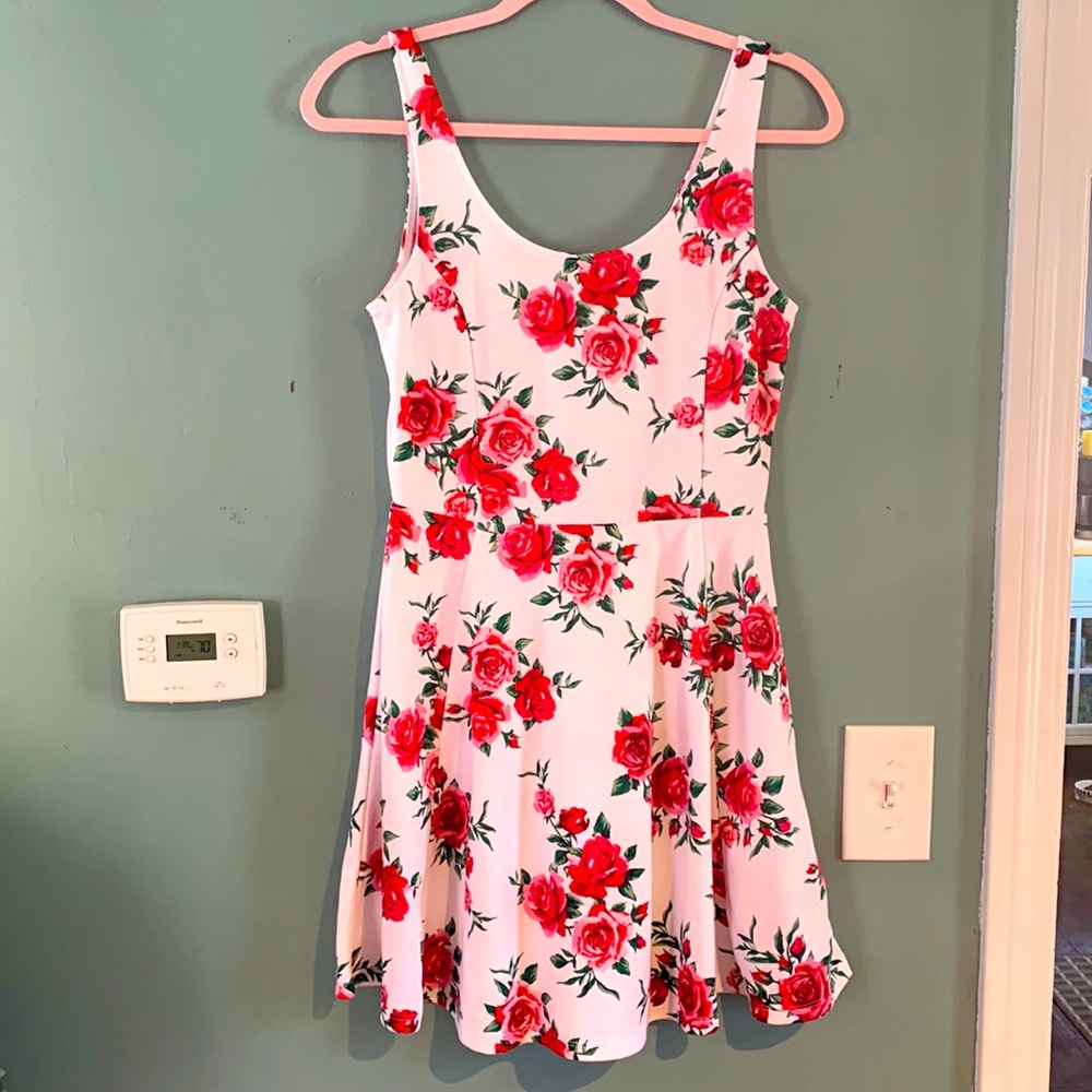 NWT size 10 H&M floral dress